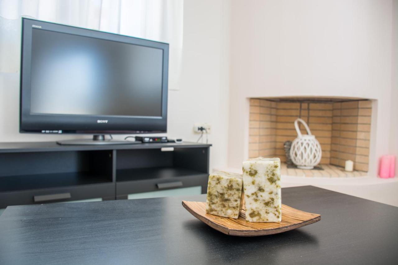 Jenny Apartments ザキントス エクステリア 写真